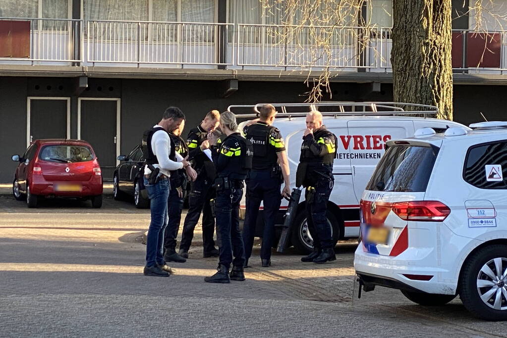 Politie in kogelwerende vesten