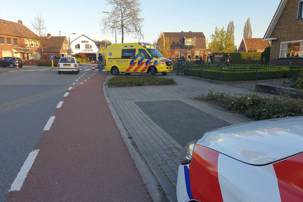 Persoon op scootmobiel aangereden door auto