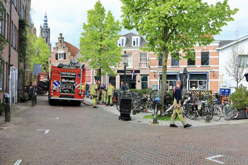 Brand in ondergrondse restafval container