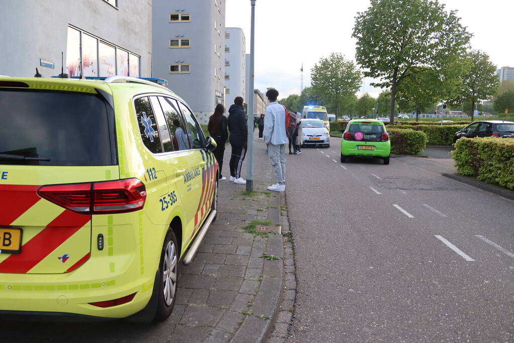 Fietser gewond bij aanrijding met auto