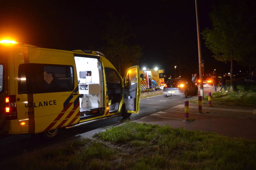 Fietser ernstig gewond bij aanrijding