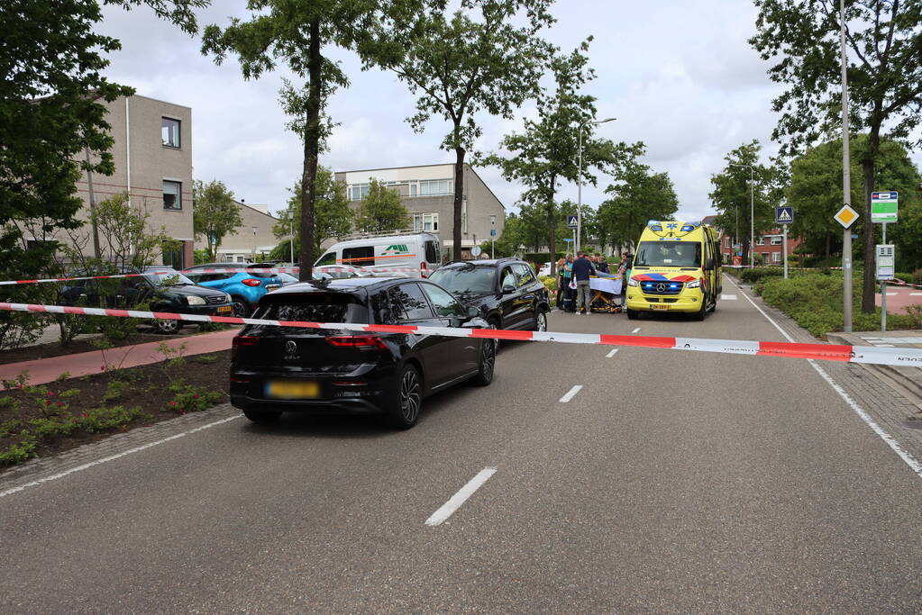 Voetganger aangereden bij kop-staartbotsing