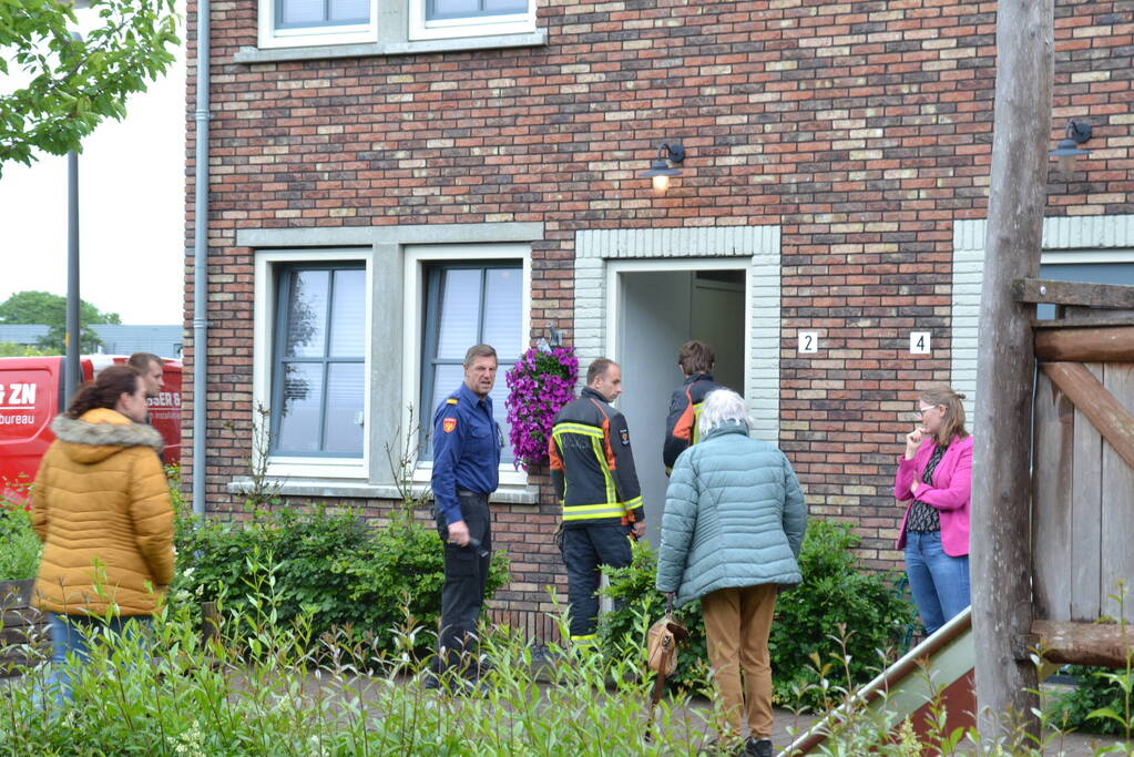 Bewoners ruiken aparte lucht in woning