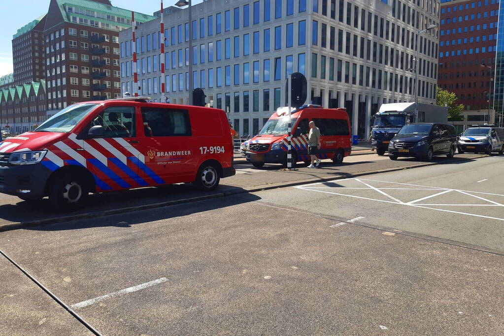 Spoorweghavenbrug afgezet vanwege inzet hulpdiensten