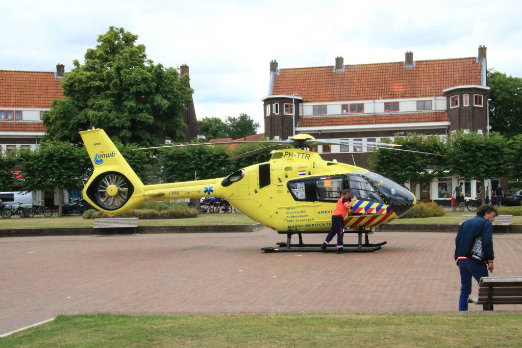 Motorrijder zwaargewond bij botsing met auto