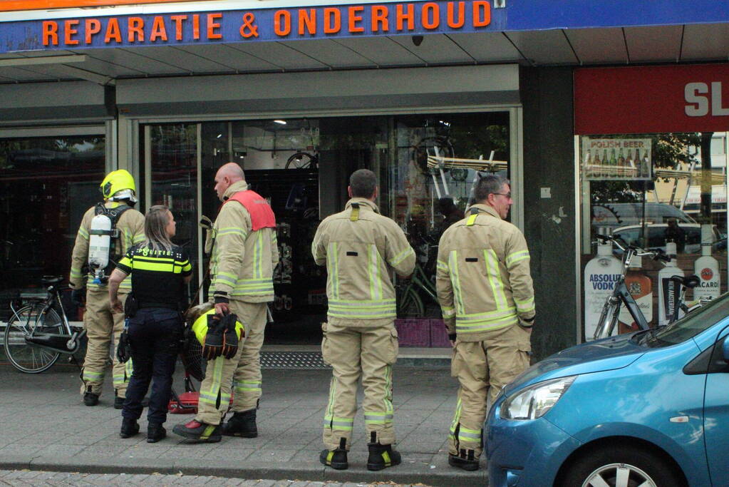 Brand in pand fietsenwinkel