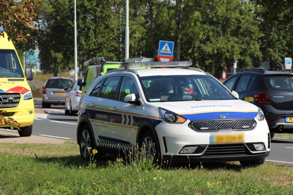 Automobilist ziet overstekende fietsster over het hoofd