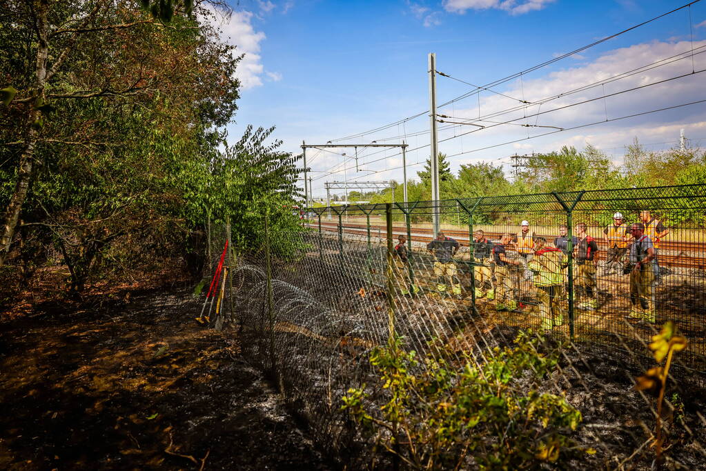 Flinke brand naast rangeerterrein Sportpark Bokkeduinen