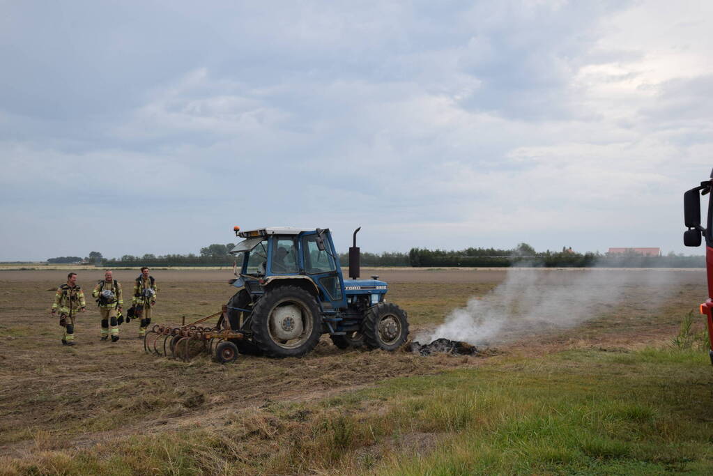 Brand door omploegen van weiland