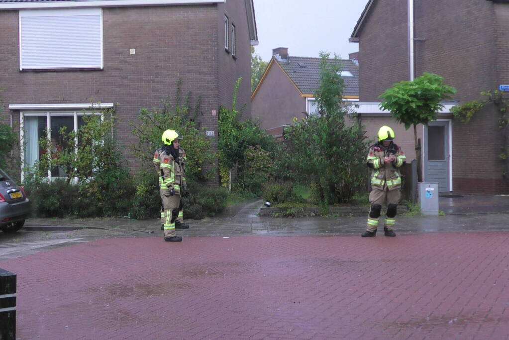 Brandgeur na mogelijke blikseminslag