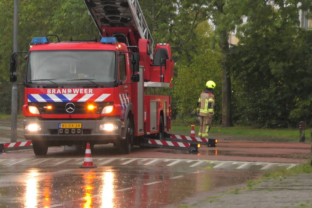 Brandgeur na mogelijke blikseminslag