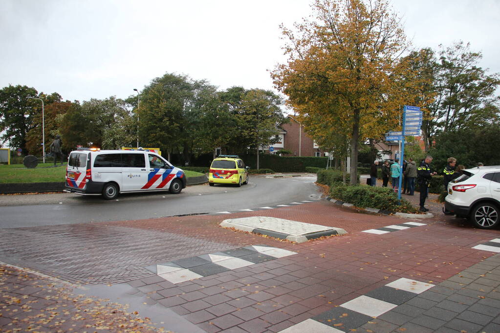 Twee gewonden bij botsing tussen scooter en fietser