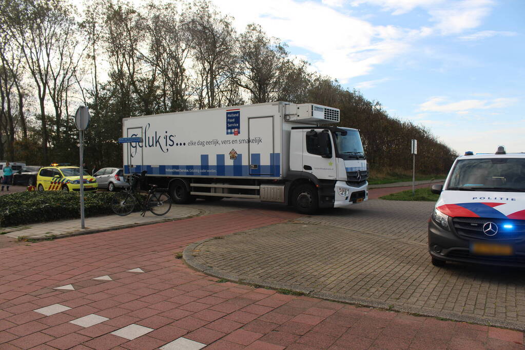 Kind gewond bij aanrijding met vrachtwagen