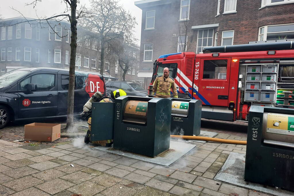 Flinke rookontwikkeling bij containerbrand