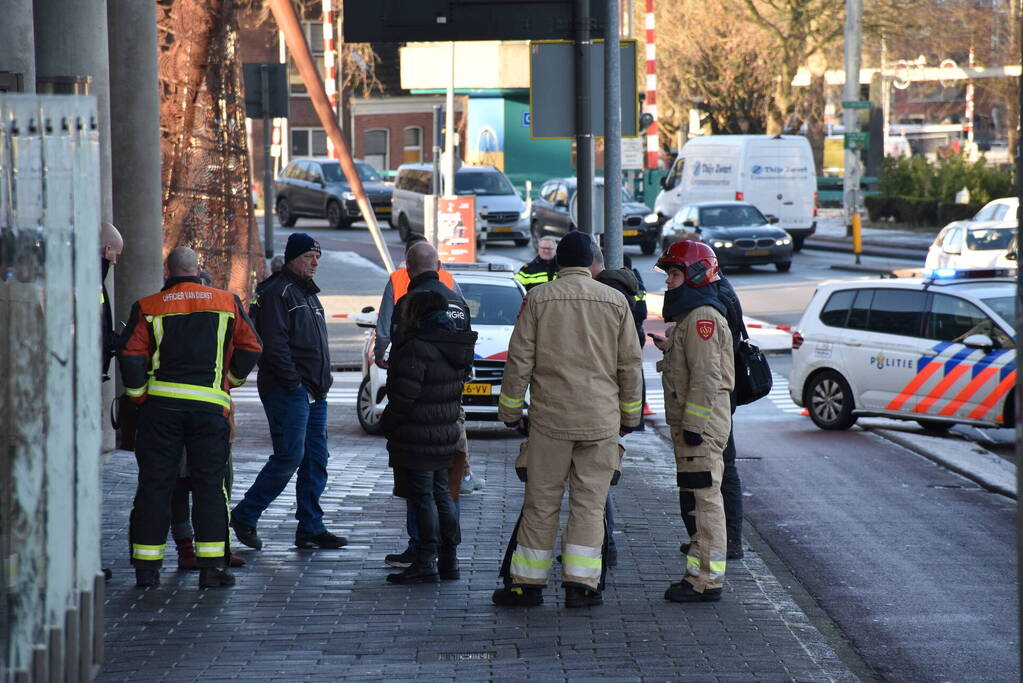 Brandweer doet onderzoek naar rookontwikkeling