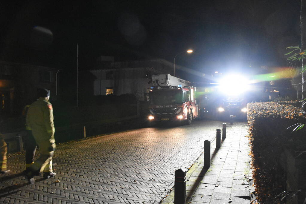 Schoorsteenbrand snel onder controle