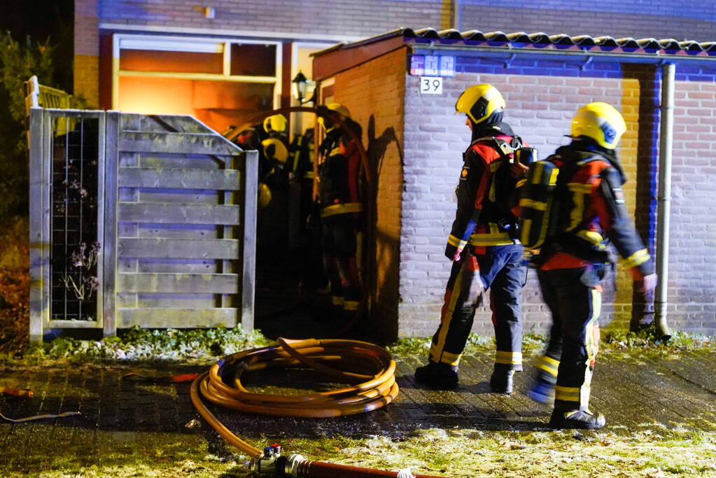 Felle brand in keuken van woning