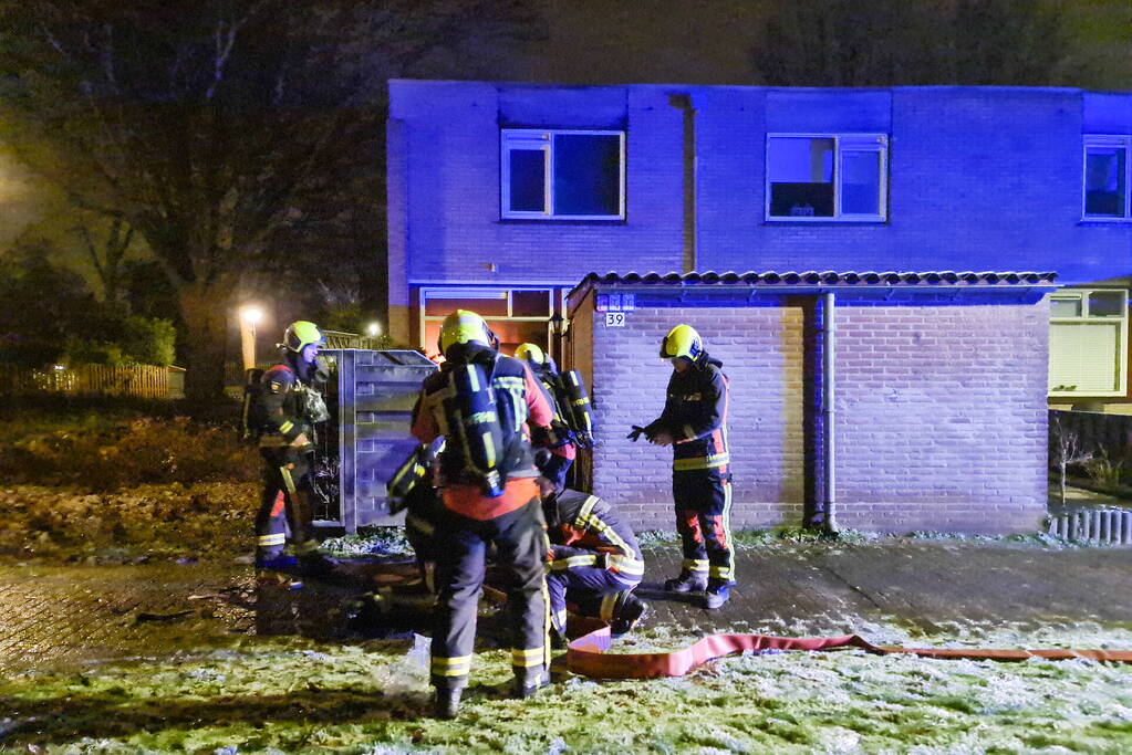 Felle brand in keuken van woning