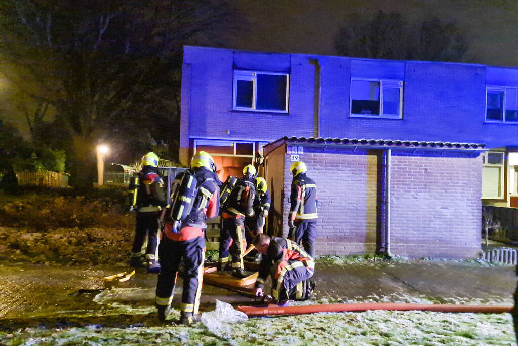 Felle brand in keuken van woning