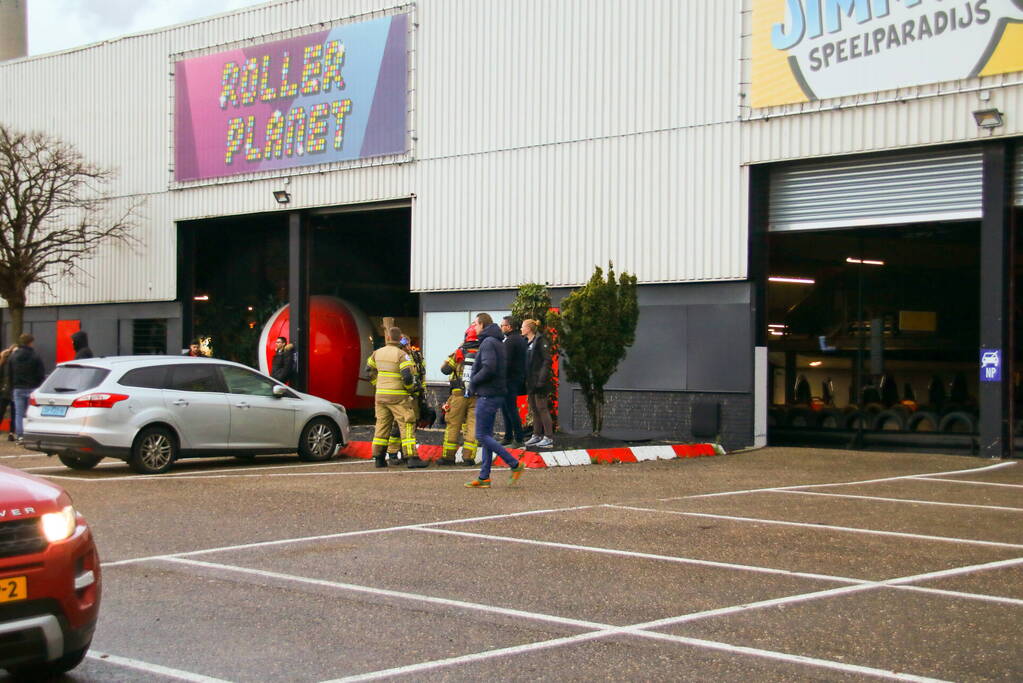 Bleekemolens raceplanet ontruimd vanwege brandlucht