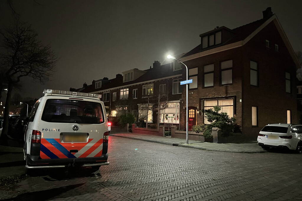 Twee gewonden bij woningoverval