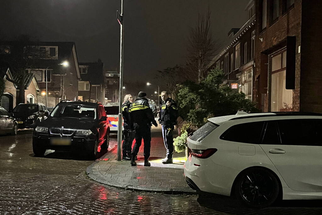 Twee gewonden bij woningoverval