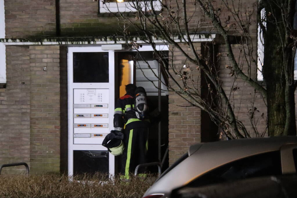 Flatgebouw zonder stroom door wateroverlast