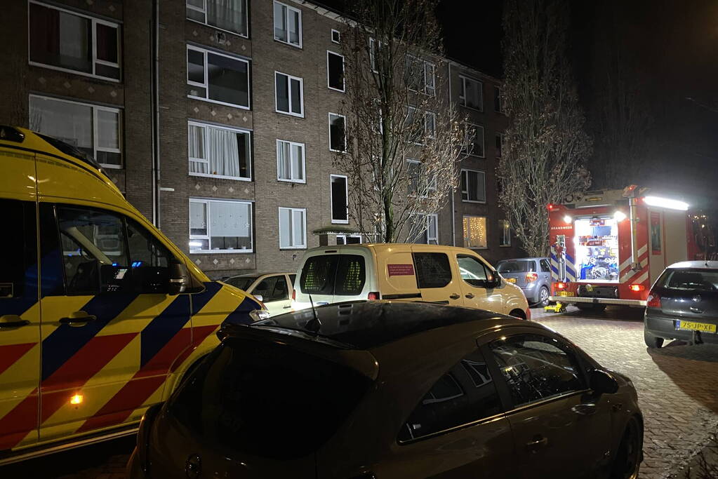 Flatgebouw zonder stroom door wateroverlast