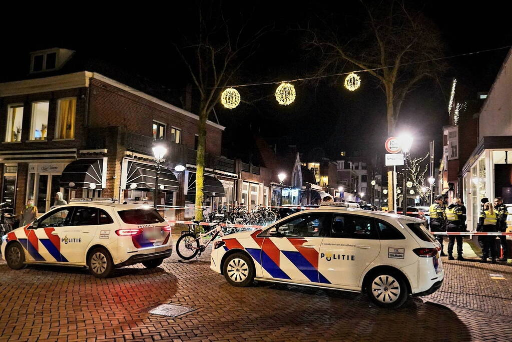 Voetganger ernstig gewond bij botsing met taxi