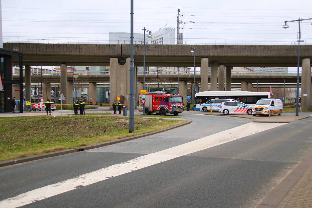 Losgewaaide dakplaten zorgt voor gevaarlijke situatie