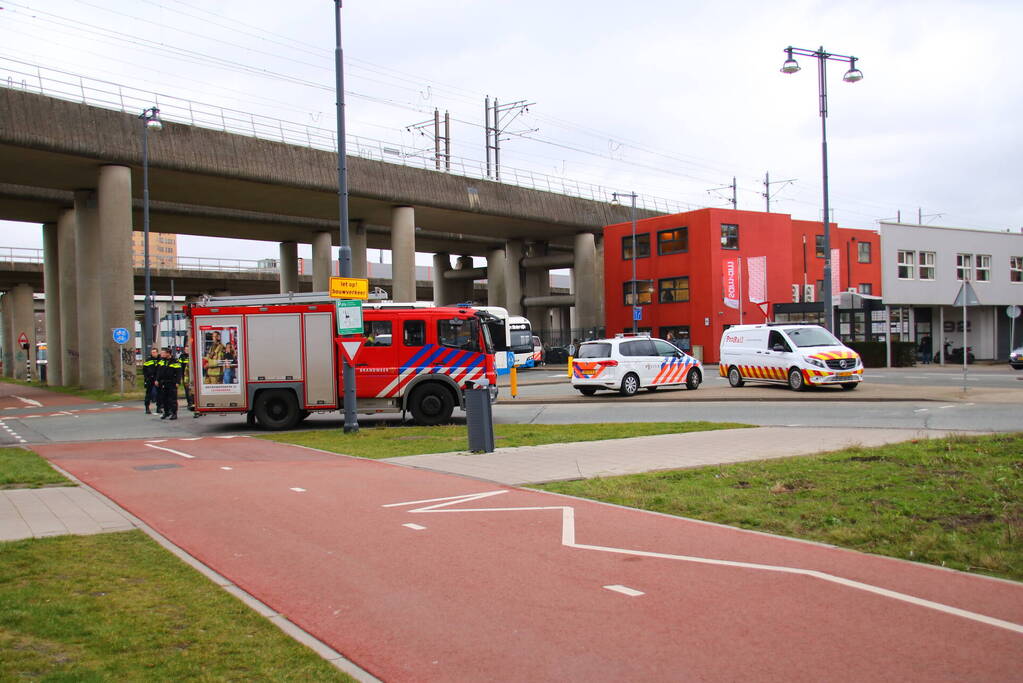 Losgewaaide dakplaten zorgt voor gevaarlijke situatie