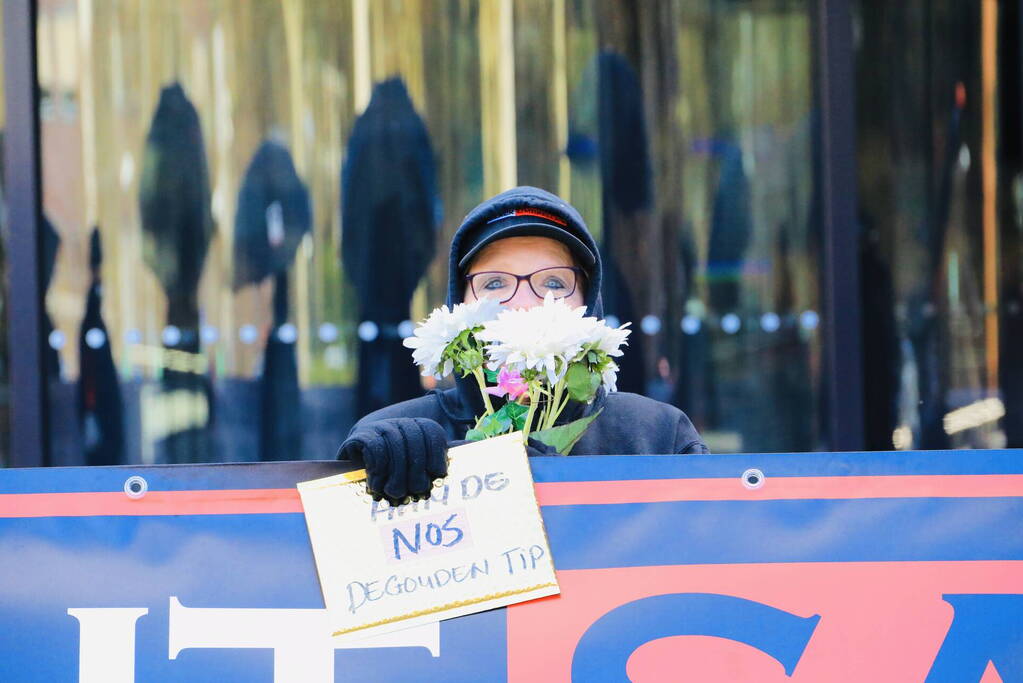 Demonstratie bij Mediapark in Hilversum