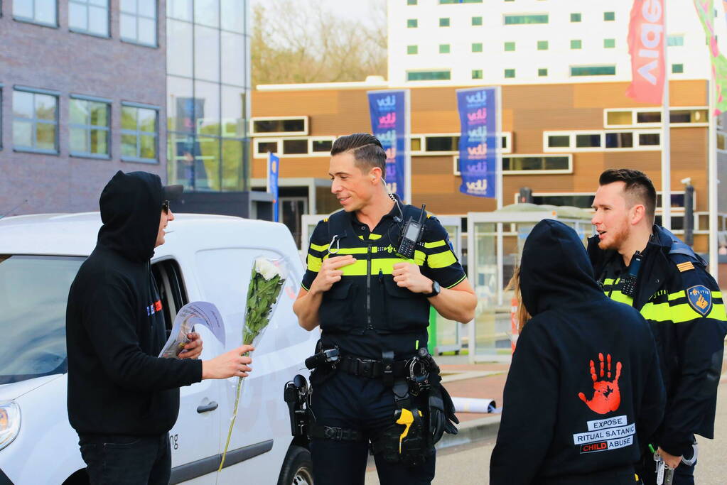 Demonstratie bij Mediapark in Hilversum