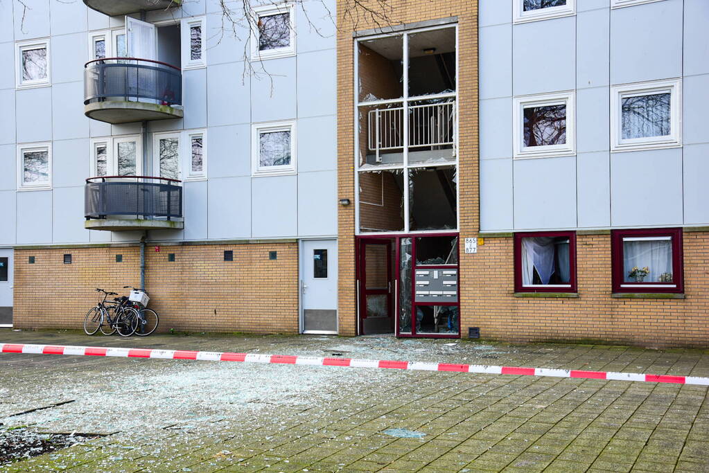 Woningen Ontruimd Na Explosie, Rosestraat In Rotterdam