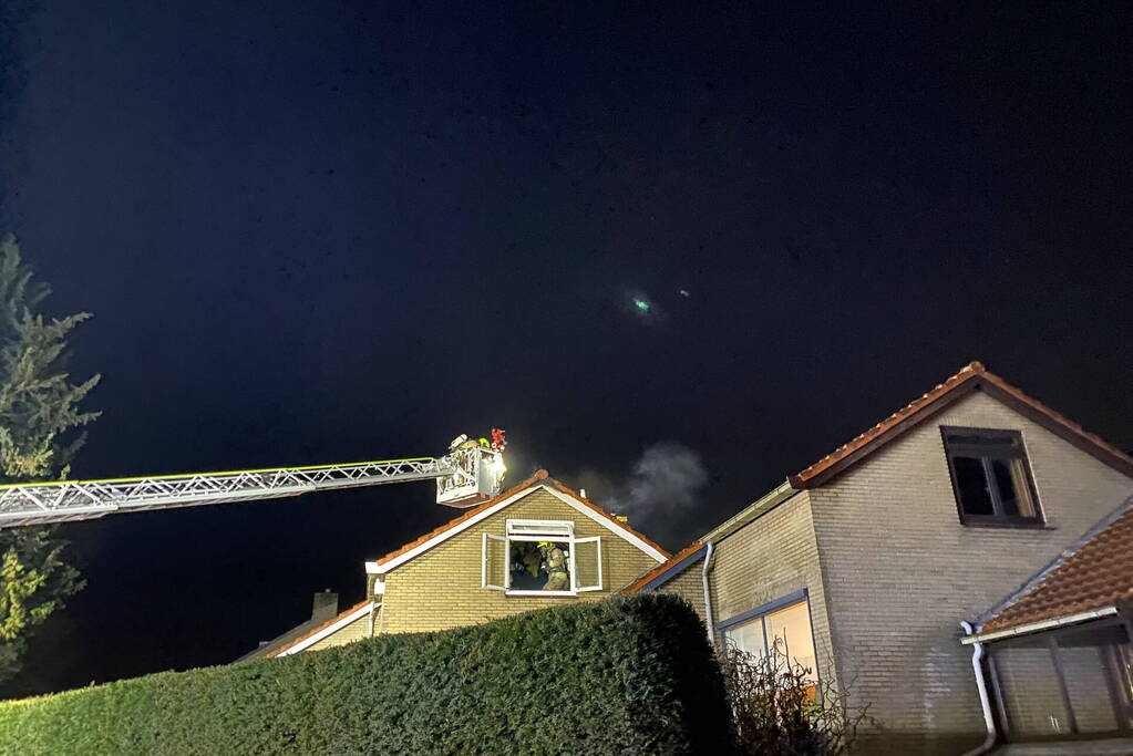 Uitslaande brand in woning