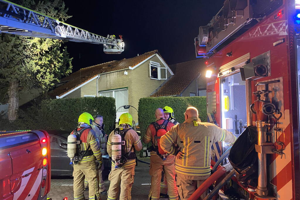 Uitslaande brand in woning