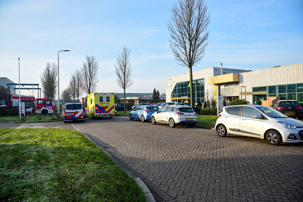 Persoon gewond bij bedienen van een machine