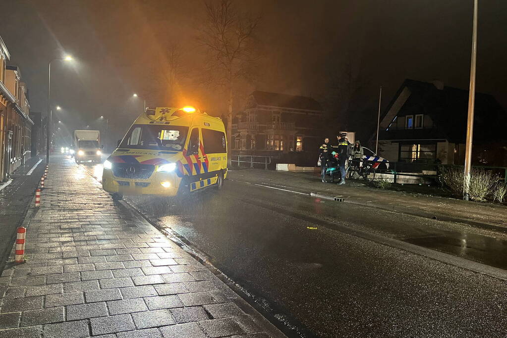 Fietser gewond bij botsing met scooterrijder