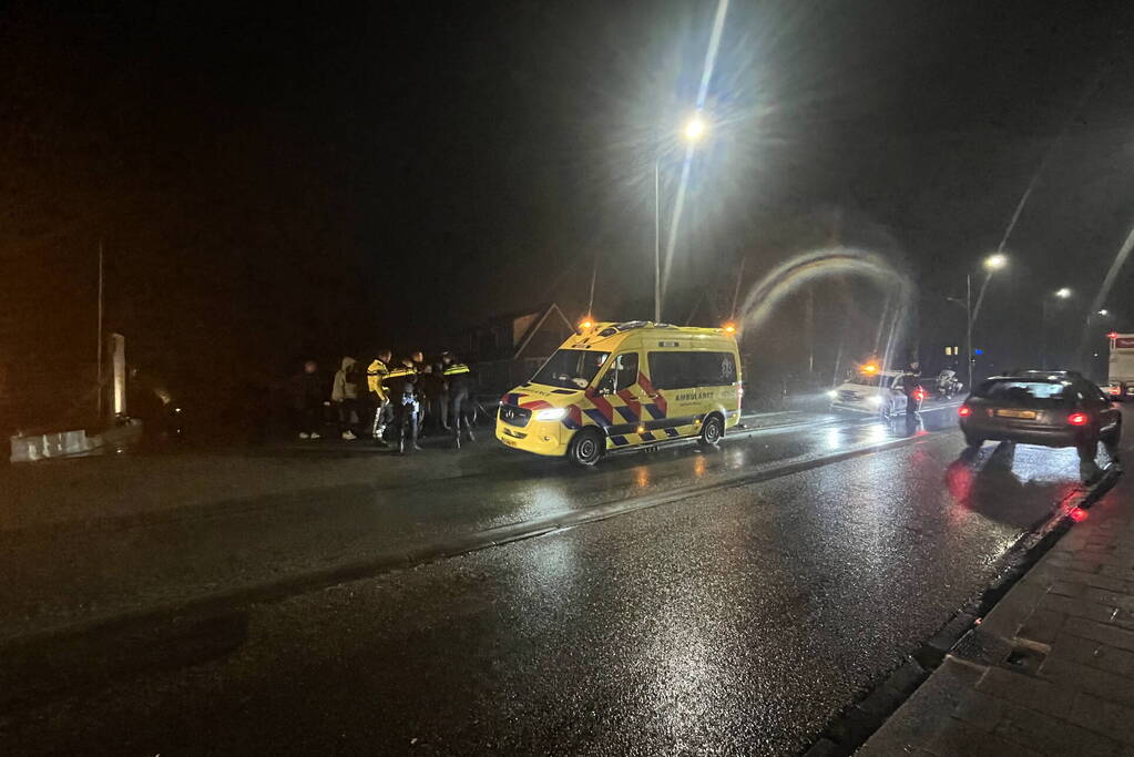 Fietser gewond bij botsing met scooterrijder