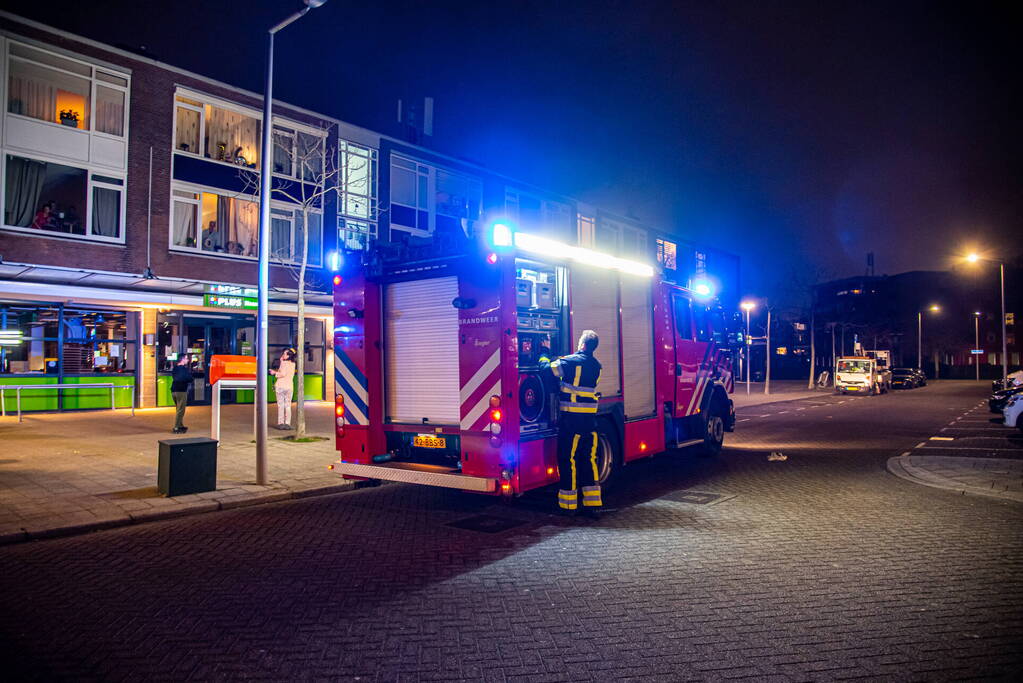 Portiek vol rookontwikkeling na brandstichting