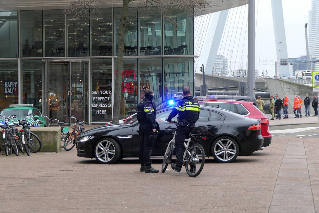 Bommelding bij De Rotterdam