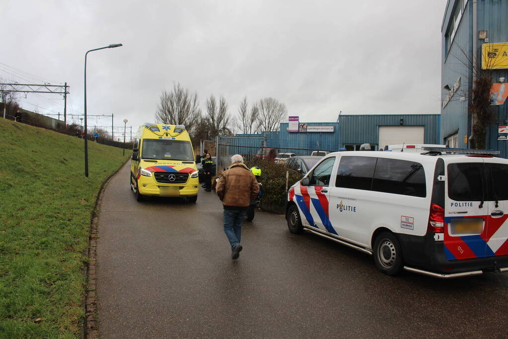 Scooterrijder gewond bij botsing met auto