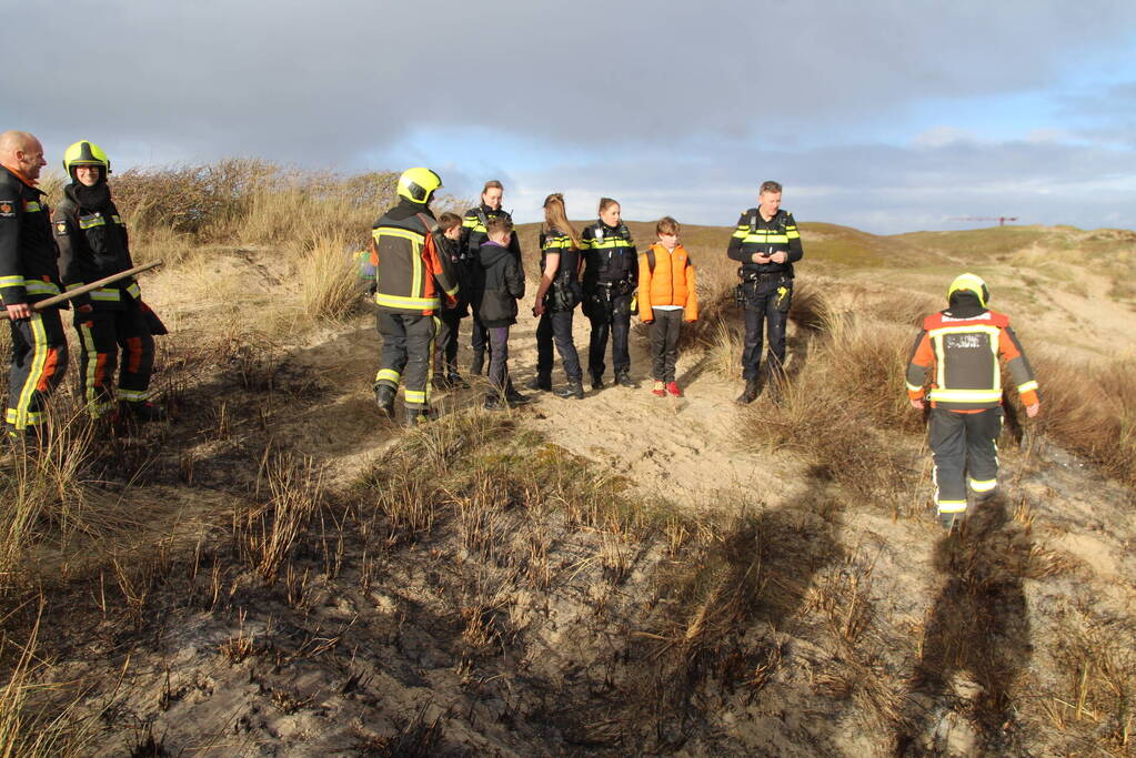 Jongens thuis gebracht na brand in duinen