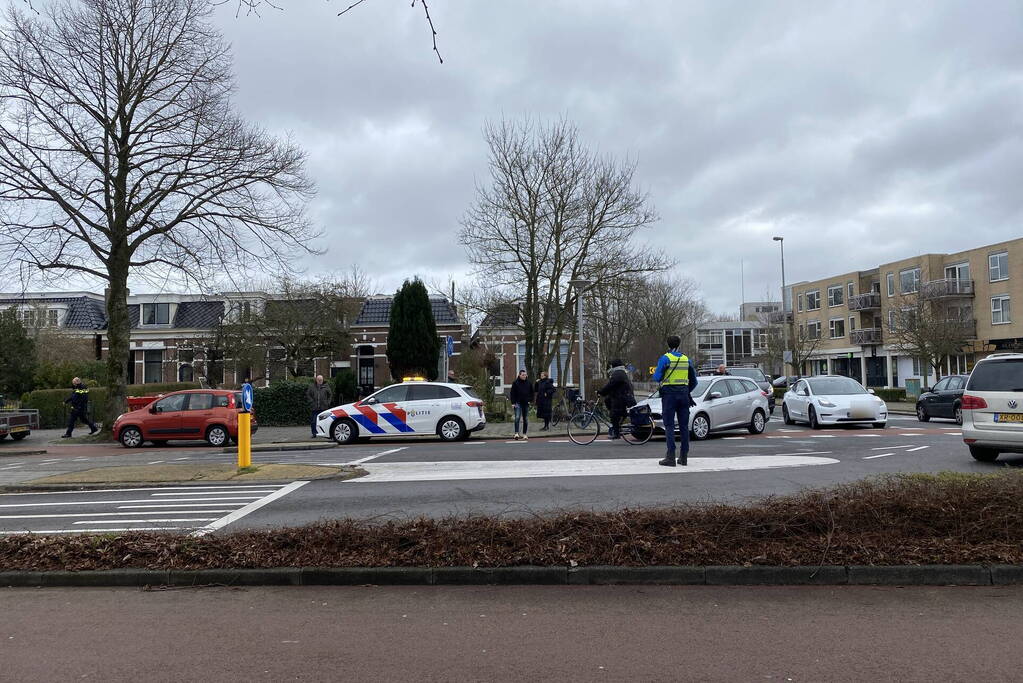 Fietser aangereden op kruising