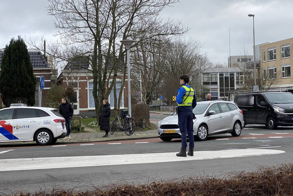 Fietser aangereden op kruising