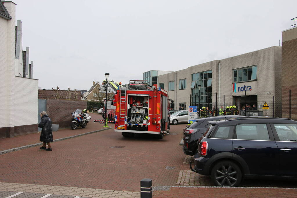 Kantoorpand geventileerd na brand