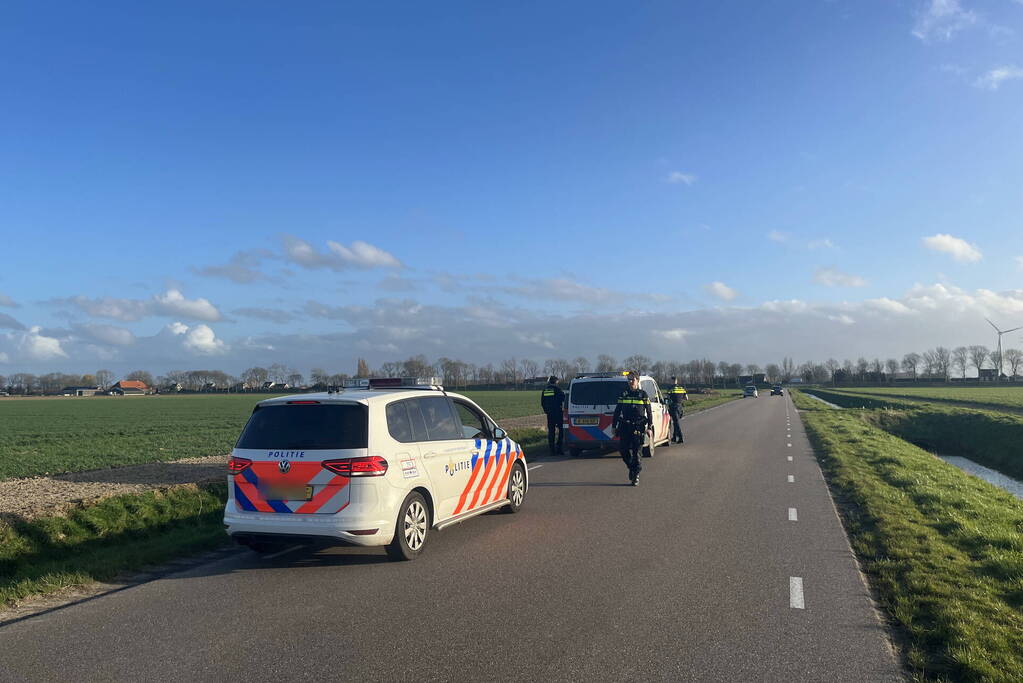 23-jarige stenengooier aangehouden, voertuigen beschadigd