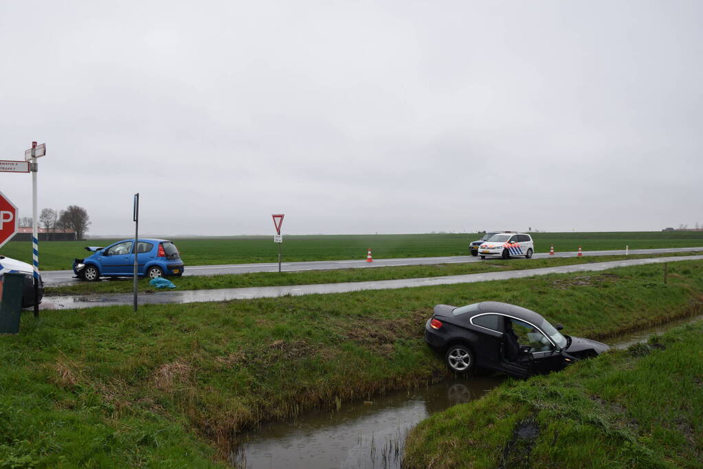 Gewonden bij flinke botsing op kruising