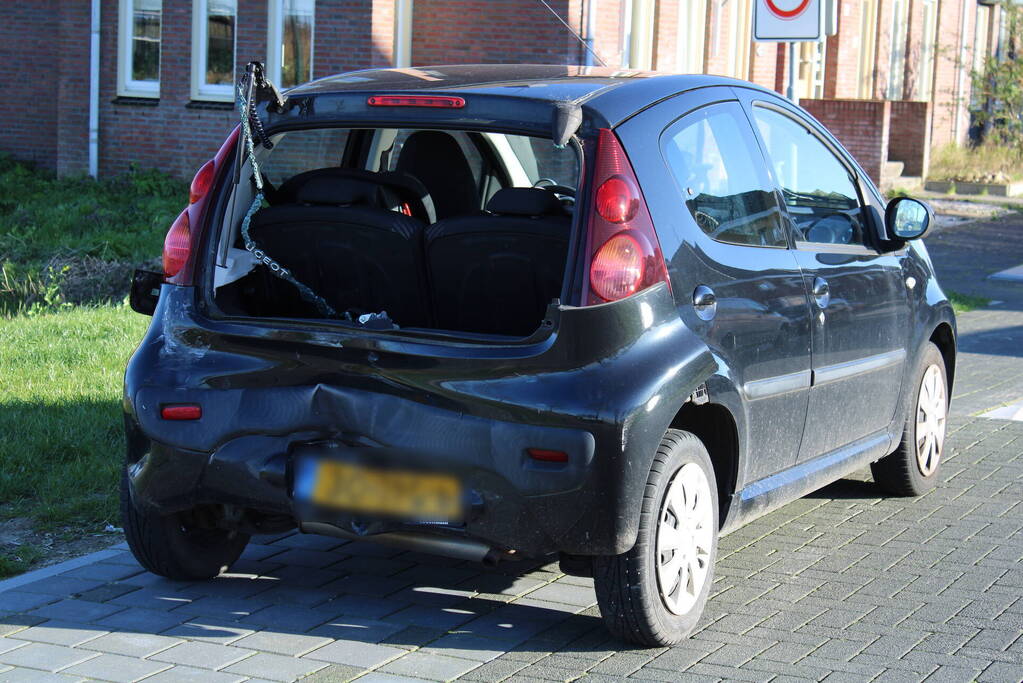 Veel schade na aanrijding