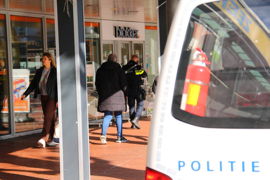 Twee verdachten op de vlucht na gewapende overval